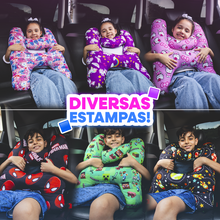Carregar imagem no visualizador da galeria, Almofada H Viagens e Passeios Tranquilos | Varietah Kids™

