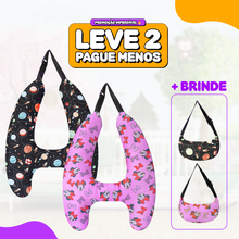 Carregar imagem no visualizador da galeria, Almofada H Viagens e Passeios Tranquilos | Varietah Kids™
