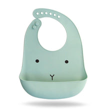 Carregar imagem no visualizador da galeria, Babador de silicone para bebê - Loja Varietah Kids
