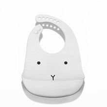 Carregar imagem no visualizador da galeria, Babador de silicone para bebê - Loja Varietah Kids
